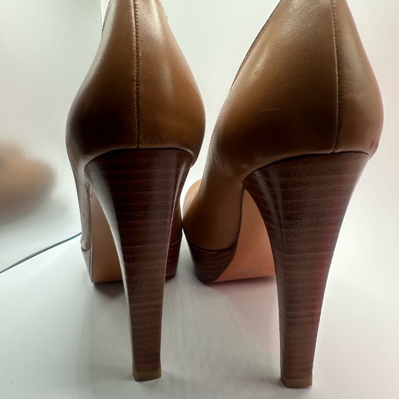 Stuart Weizmann ultra high platform pumps - Picture 9 of 9